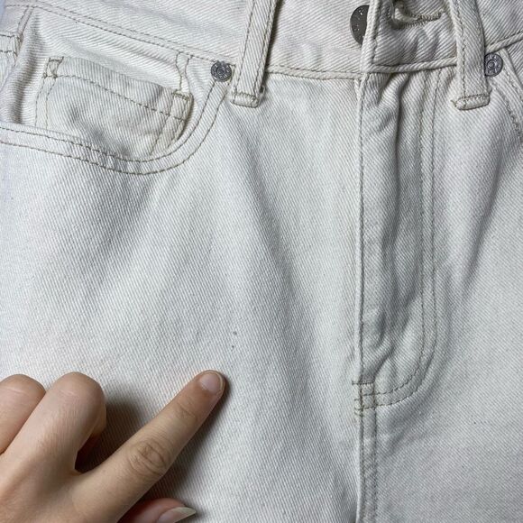 UNIF High Rise Straight Leg 5-Pocket Jeans in Ivory Neutral Size 26 - Picture 8 of 14